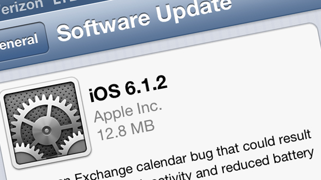 Apple iOS 6.1.2 fixes battery drain, but passcode vulnerability remains