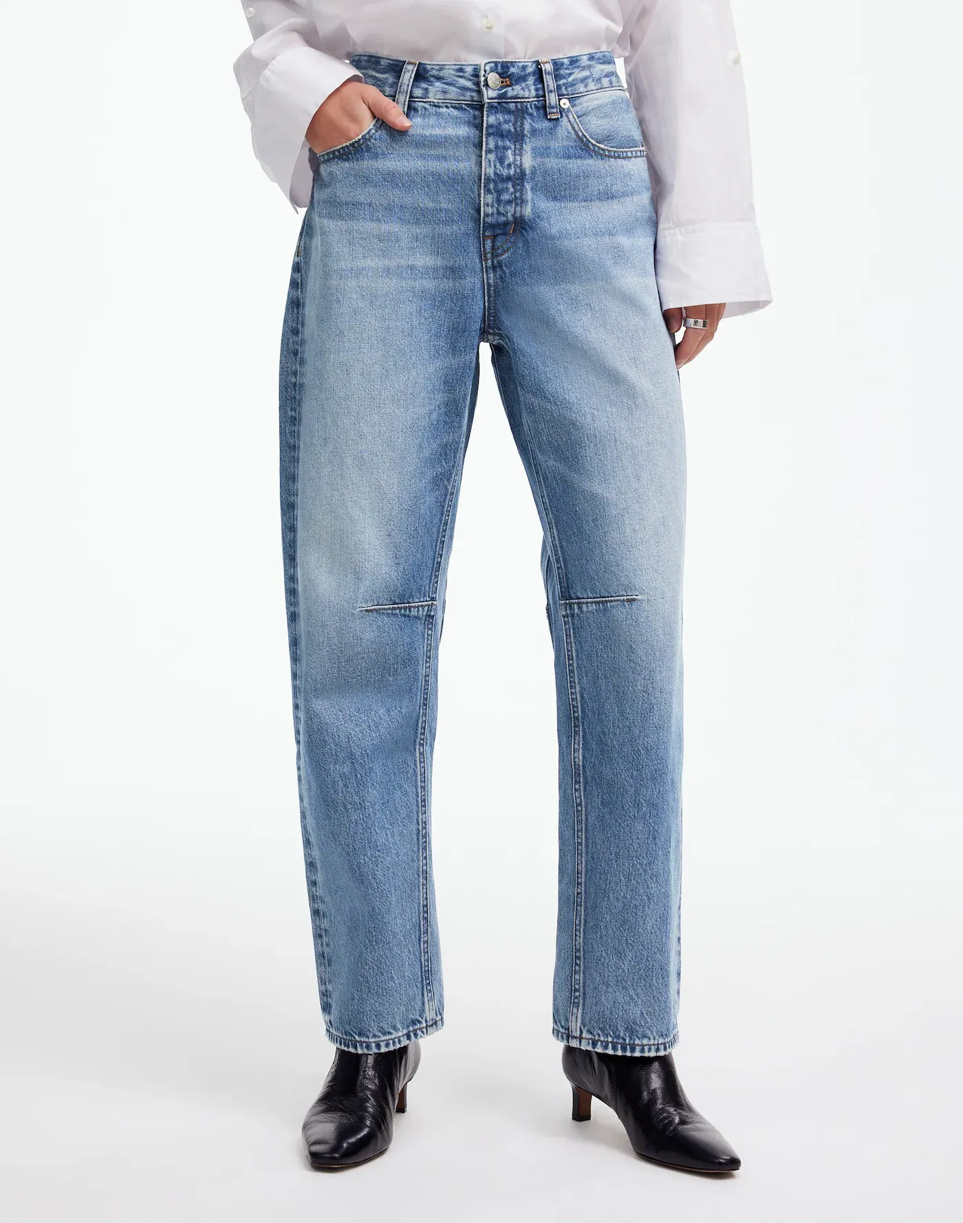 Madewell , The Darted Barrel-Leg Jean