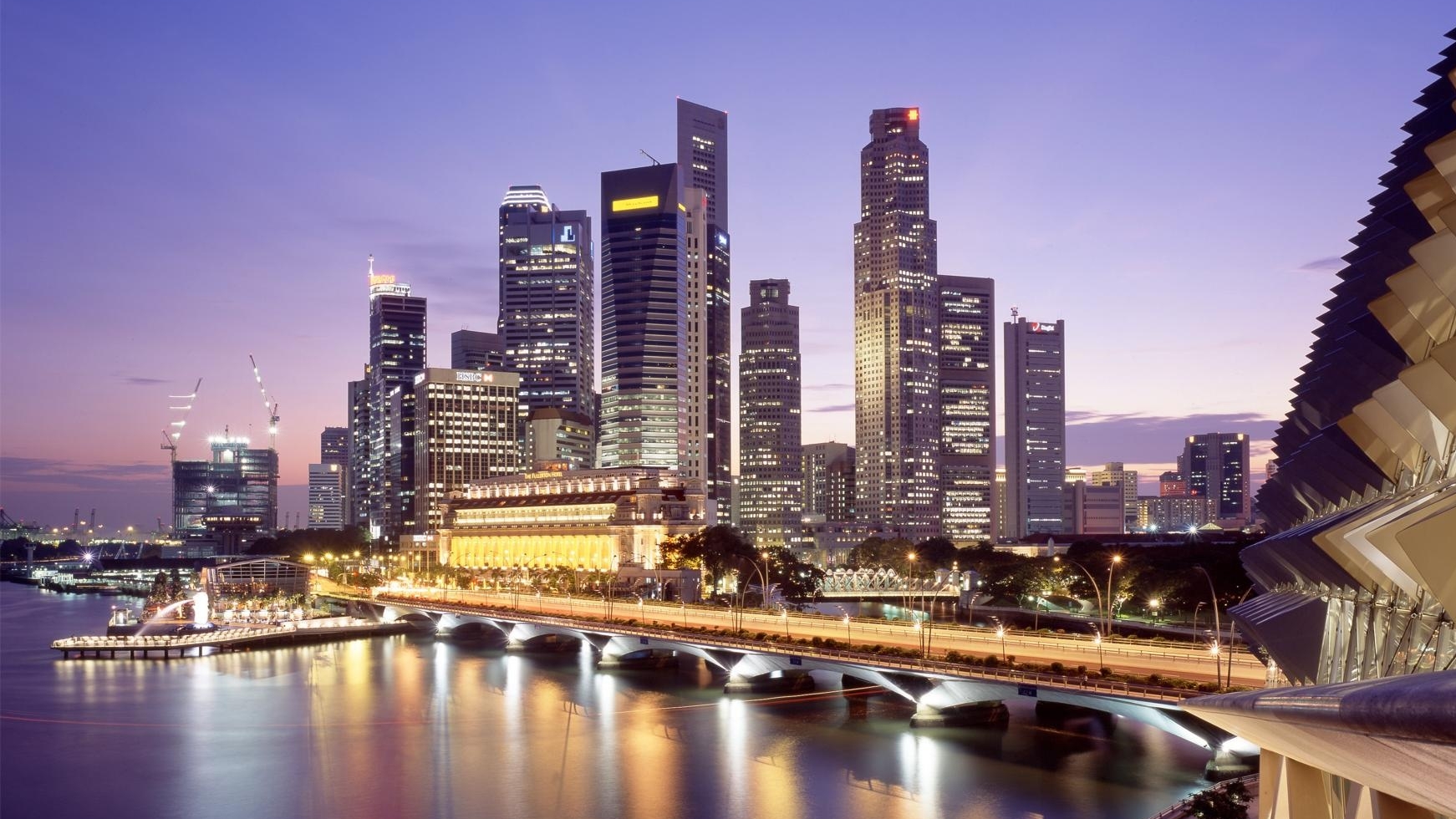 Becoming a smart city