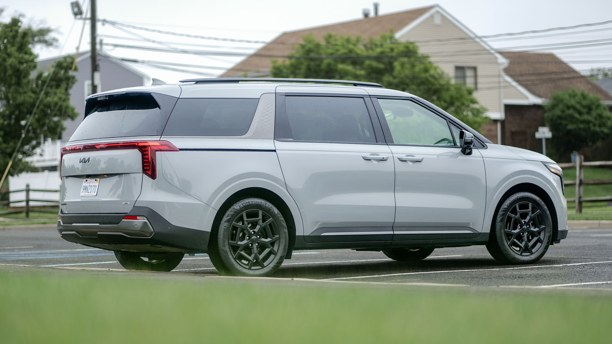 2025 Kia Carnival Hybrid SX Prestige test drive.