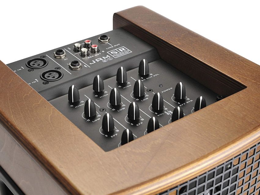 The top-mounted control panel is superbly well-designed