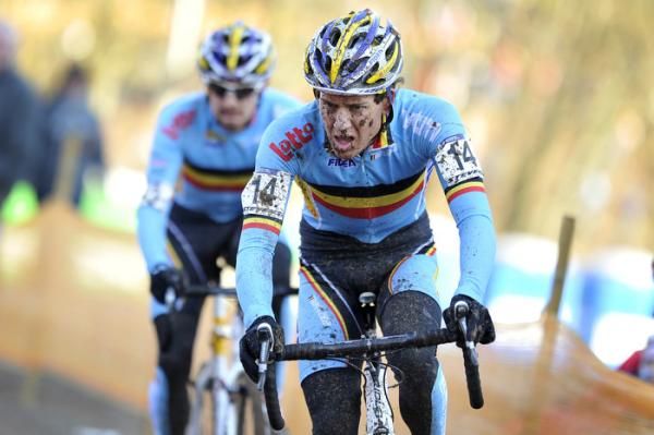 Tom Meeusen leads a Belgian teammate