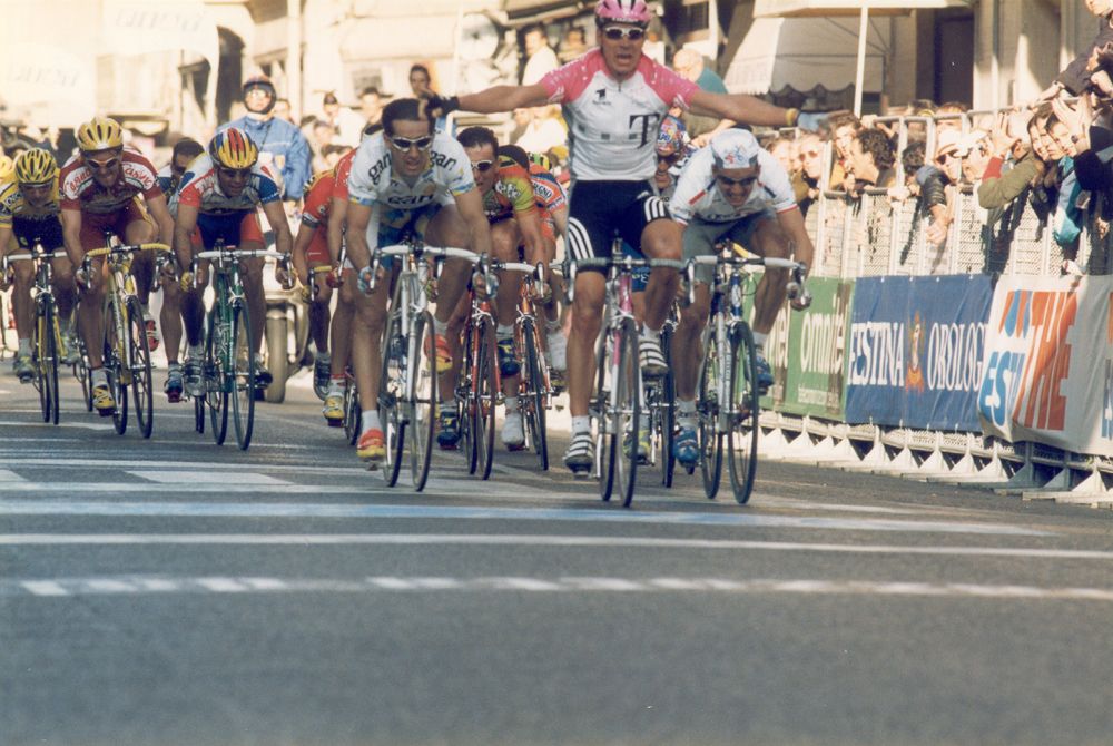 Erik Zabel wins Milan-San Remo