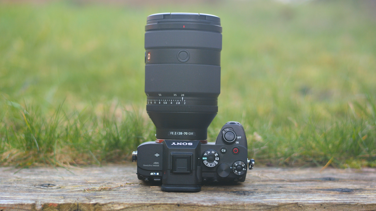 Sony FE 28-70mm f/2 GM lens