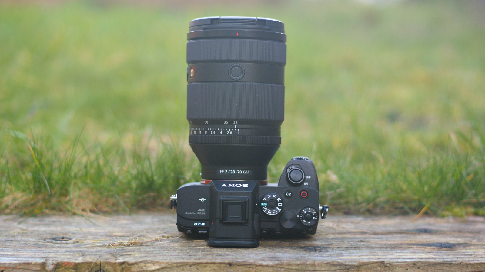 Sony FE 28-70mm f/2 GM lens