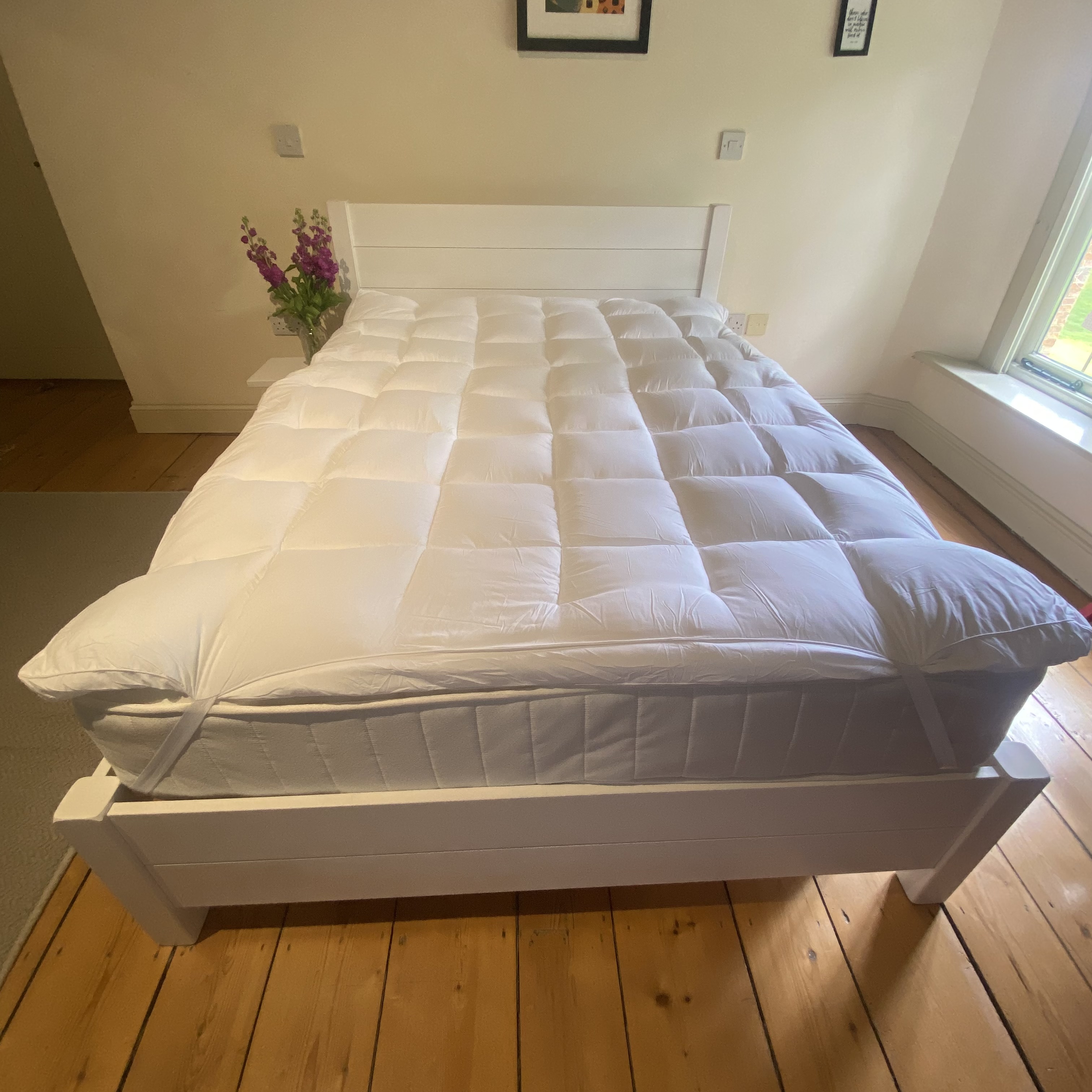 Silentnight Deep Sleep Ultimate 1000 mattress topper being tested at home on a bed