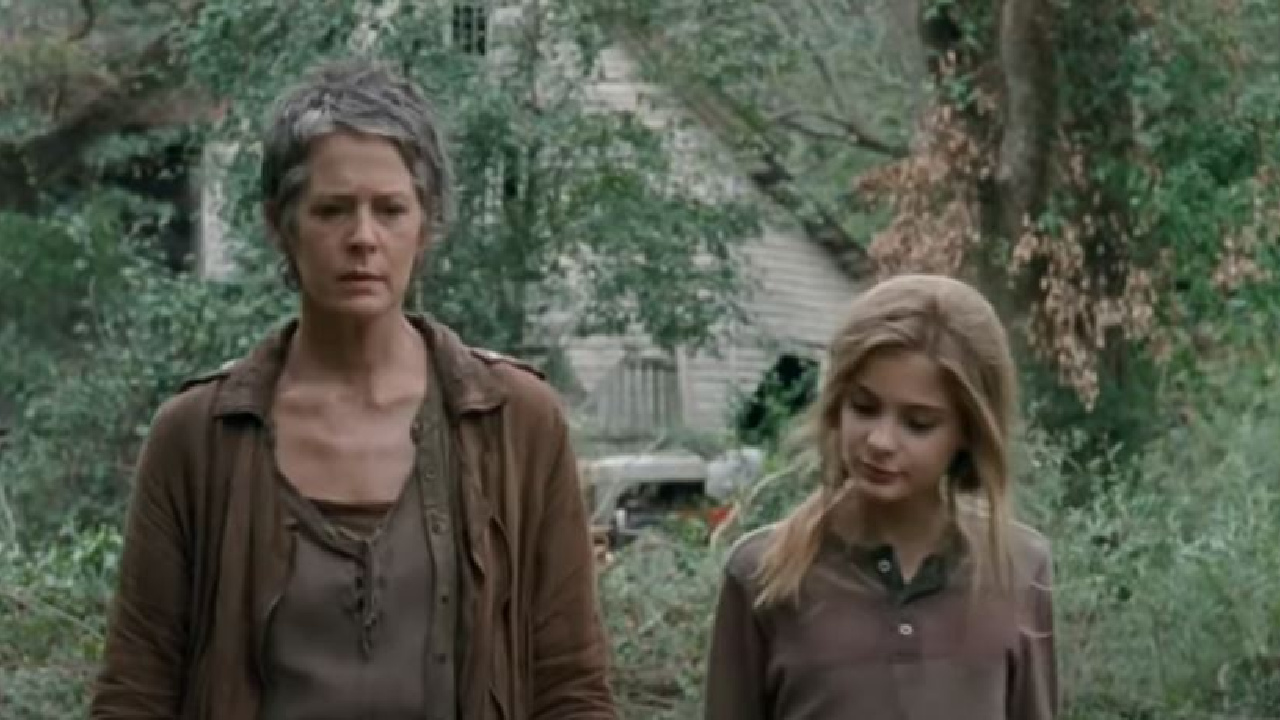 Carol and Lizzie in the Walking Dead.