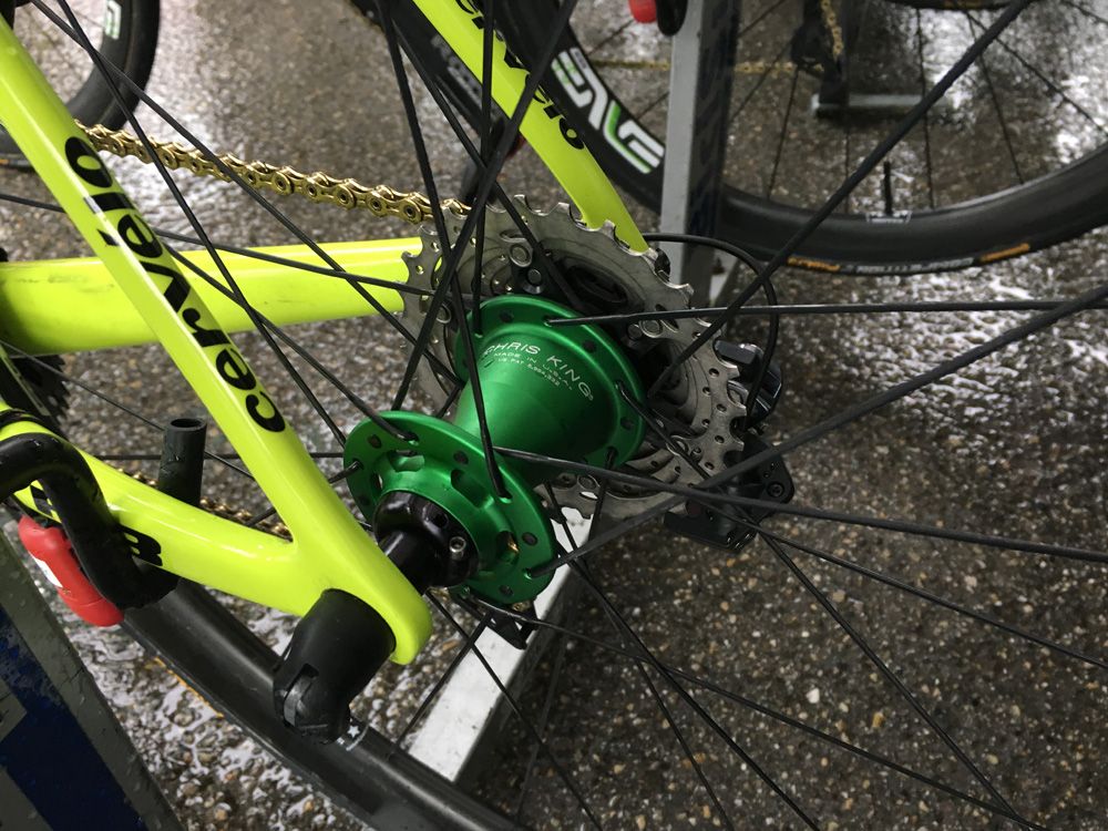 Edvald Boasson Hagen (Dimension Data) has a special green Cervelo fitted with Chris King hubs
