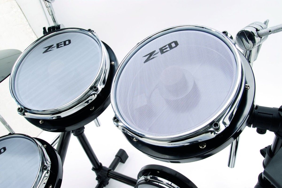 The mesh pads offer a good degree of sensitivity and feel pleasant under the stick