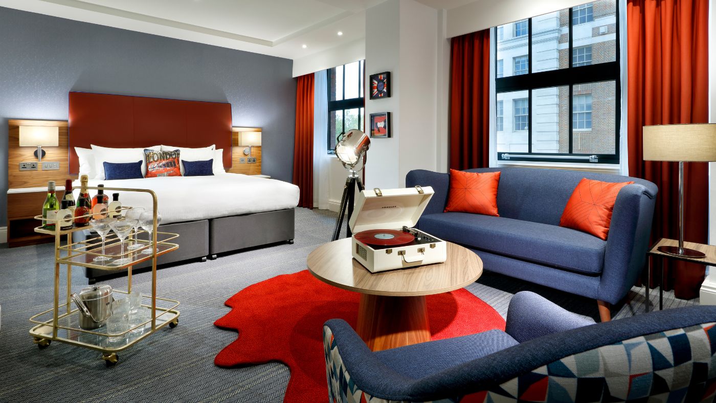 Hard Rock Hotel London review and 3rd Half sports bar UK The Week