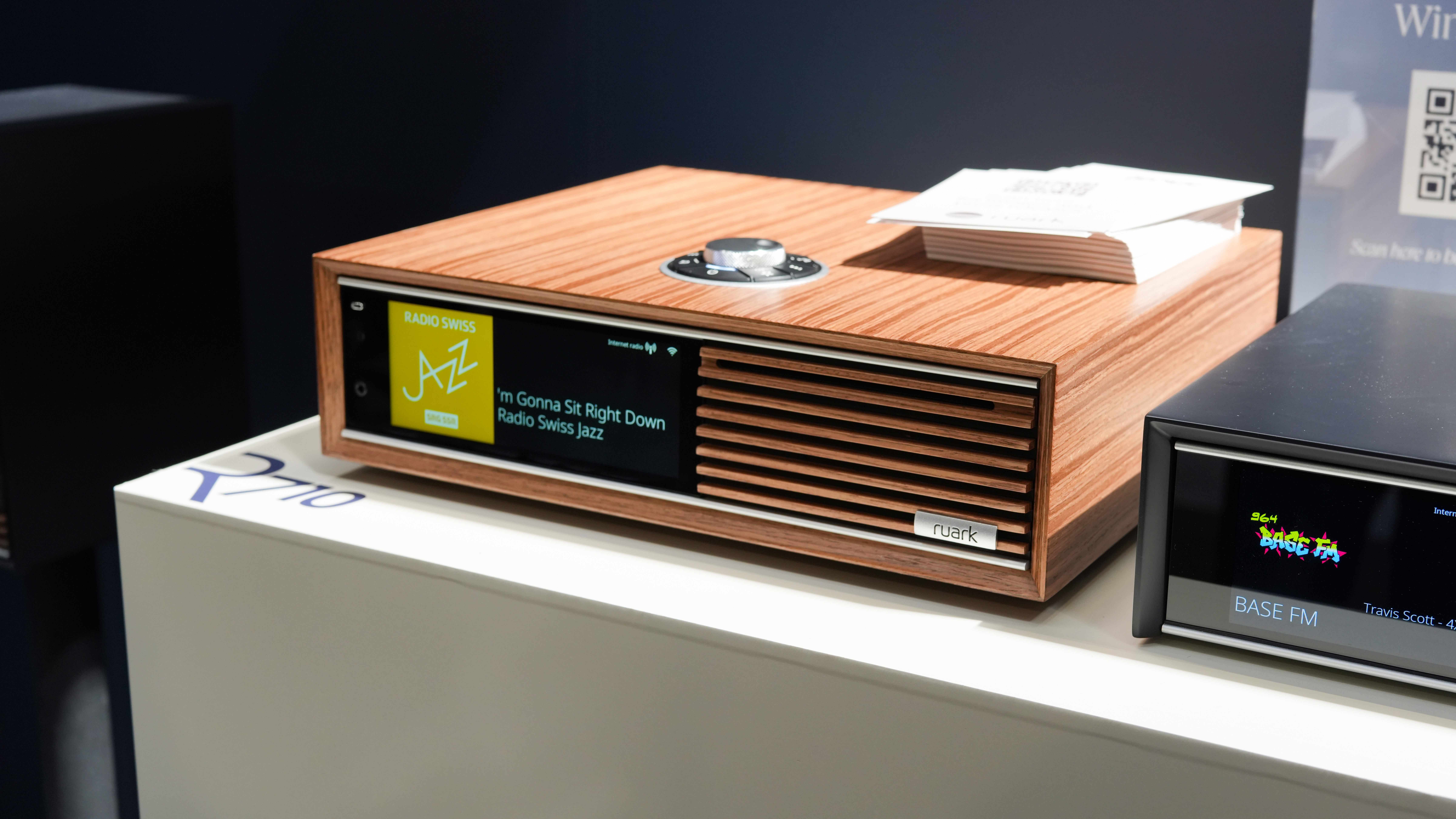 Ruark R710