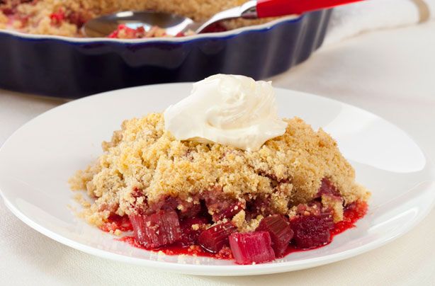 Rhubarb crumble with oats | British Recipes | GoodTo