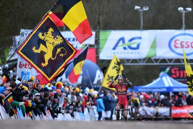 Klaas Vantornaout approaches the finish.