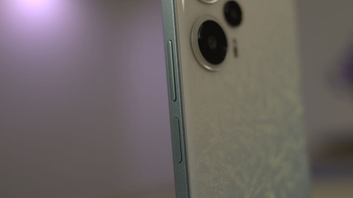 Poco F5 power button and volume rocker