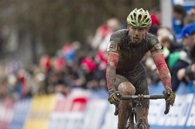 A muddy Sven Nys