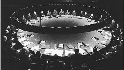 Dr. Strangelove (1964)