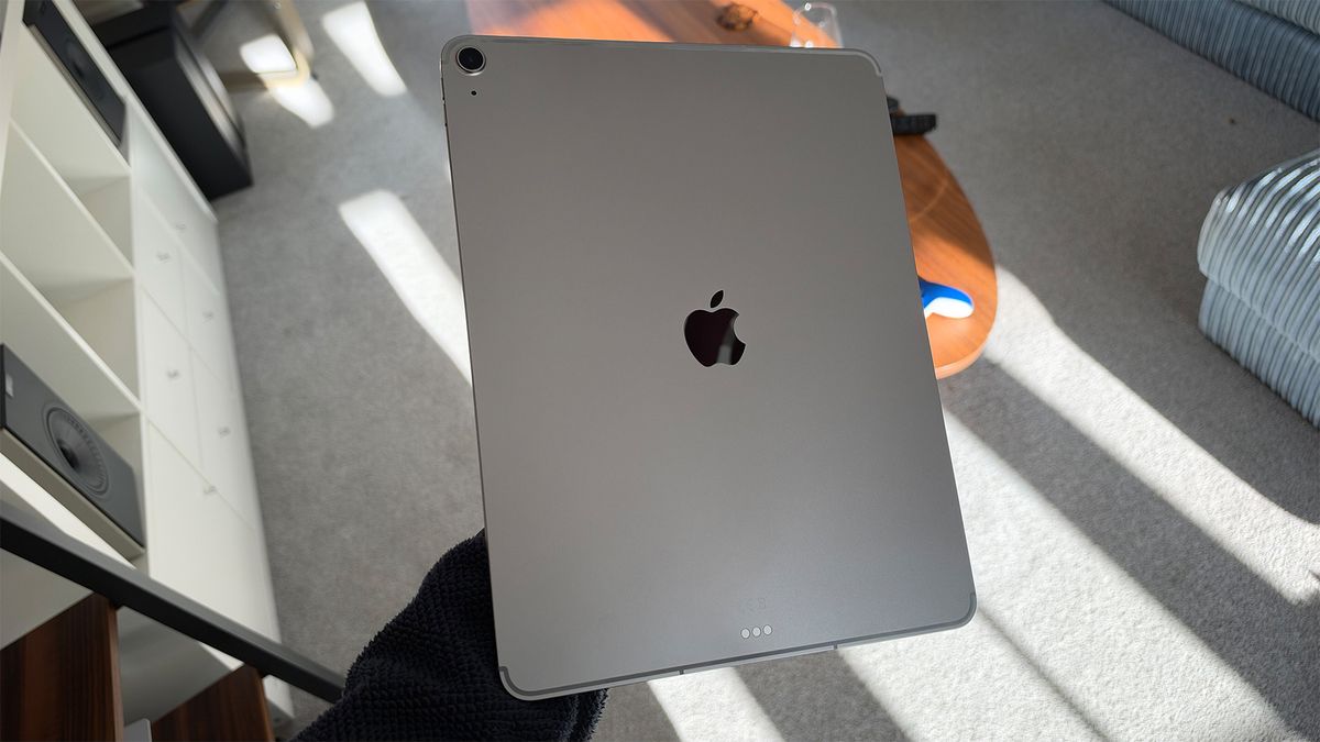 Apple iPad Air 13-inch (M4) tablet