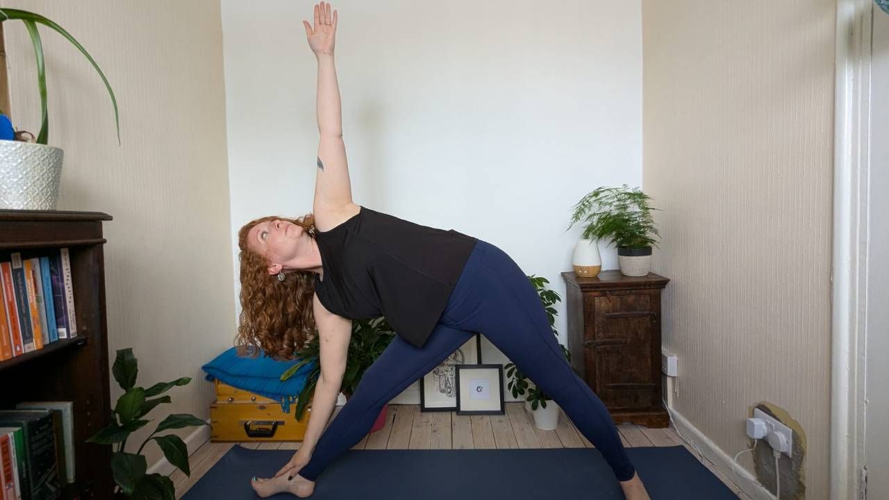 Triangle yoga pose