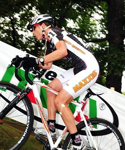 Alison Sydor (Team Maxxis-Rocky Mountain) riding a section that others were running.