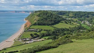 Seaton to Beer Head and Branscombe Beach and back: Devon coast views