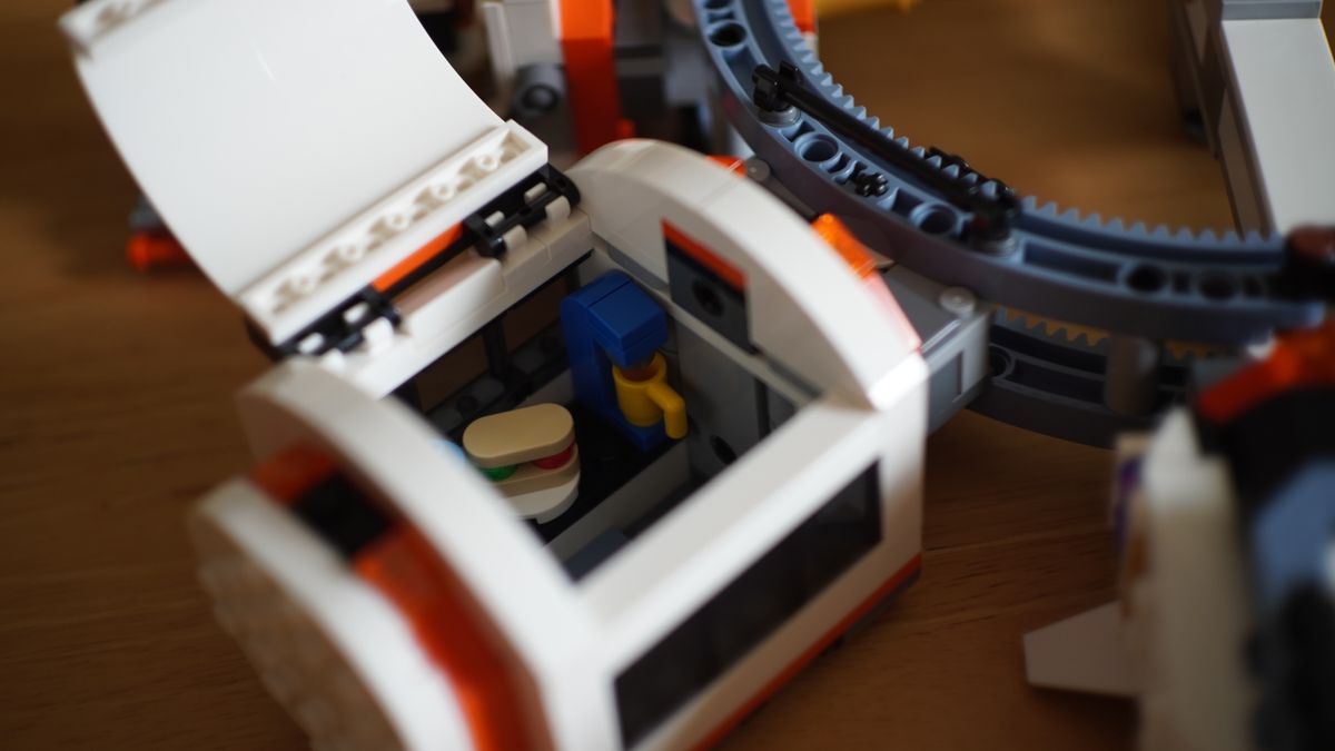 Lego City Modular Space Station