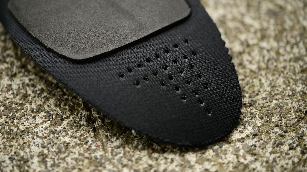 Fizik Tempo Powerstrap R5 venting in insole