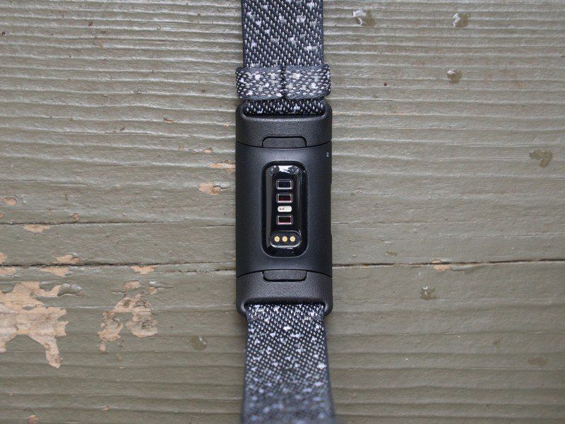 Fitbit Charge 4 Review