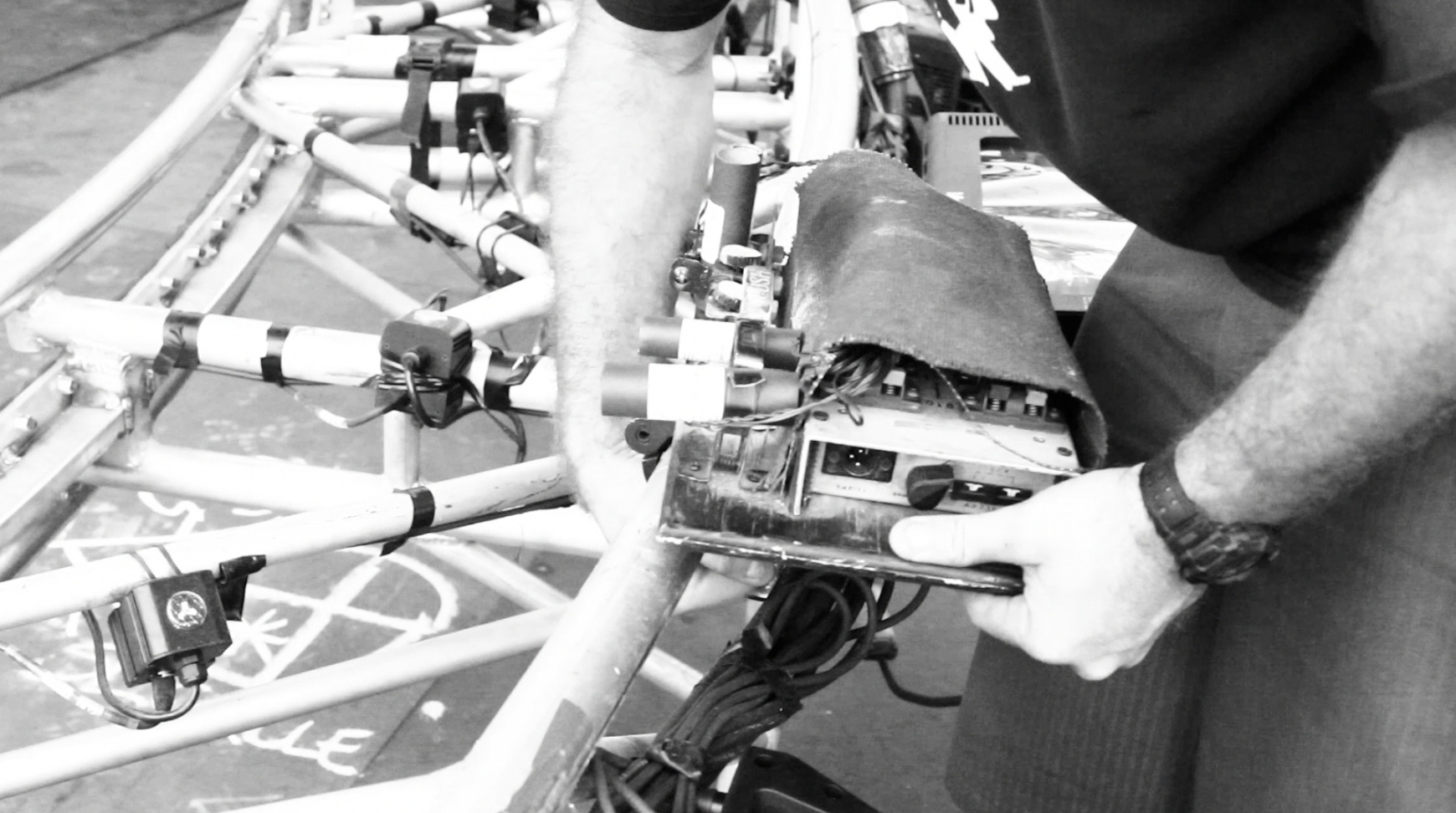 In Pictures: Tommy Lee's drum rollercoaster