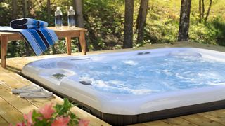 Ensuring your hot tub disconnect is set up correctly is essential for any owners of 220-volt hot tubs. 