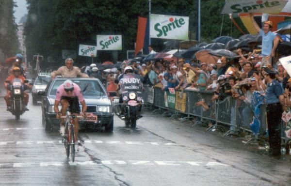 Andy Hampsten finishes 7th in the closing time trial and has won the 1988 Giro d'Italia.