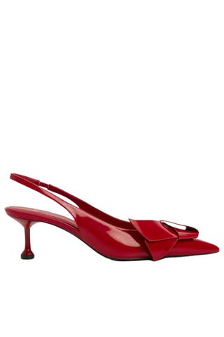 red low heeled pointy toe shoes with bow detail