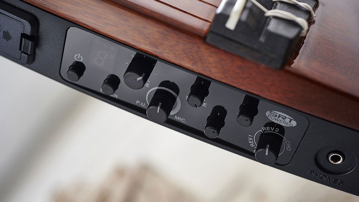 Yamaha's SRT technology gives a much more realistic sound than the onboard tones of previous models