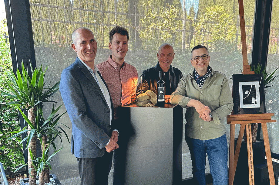 Bordeaux oenologist recommends Refo&scaron;k grape for climate change