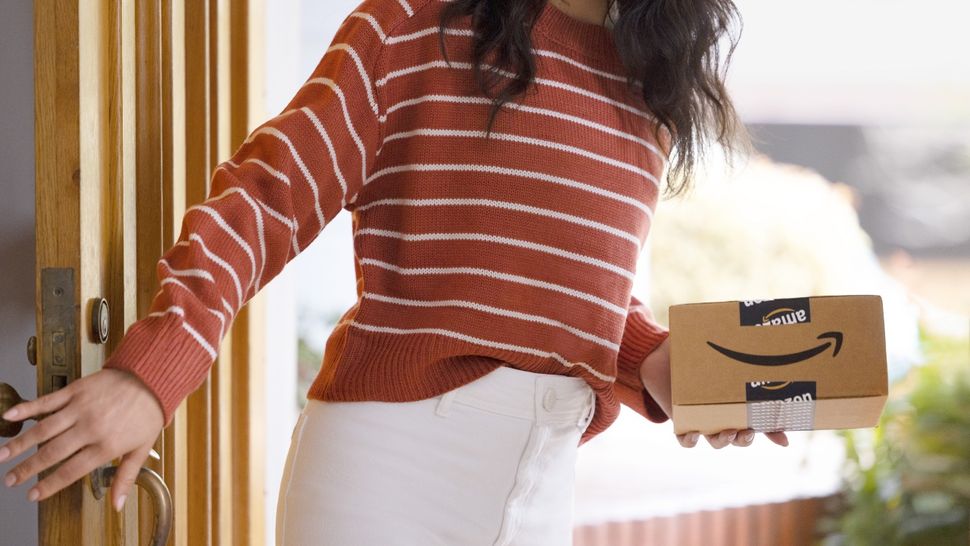 How to use Amazon Rufus | Tom's Guide