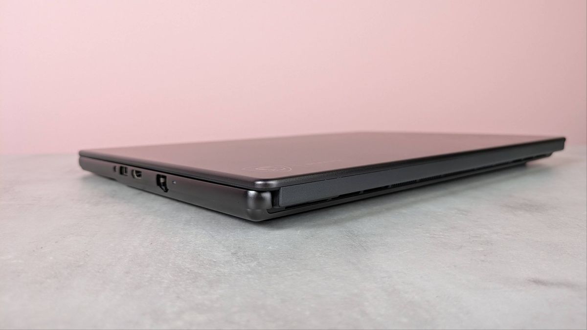 MSI Stealth 16 AI+