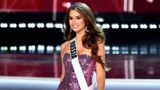 Miss Universe 2017 image of Kseniya Alexandrova representing Russia in a pinkly, sparkly, strapless dress