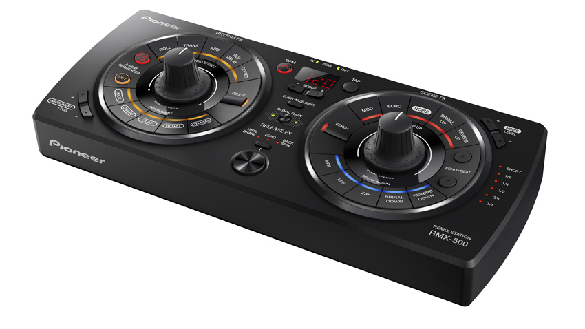 The Remix-Station 500 has three distinct FX sections.