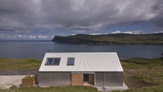 metal aluminium cladding on house next to the water