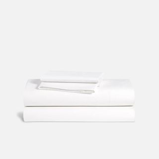 Brooklinen Classic Percale Sheet Set against a white background.