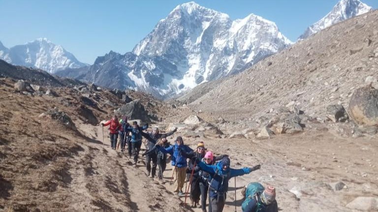 Trekkers on the way to Everest Base Camp