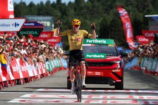 Vuelta a España: Andreas Leknessund, Tobias Johannessen solo away from Wout van Aert in Uno-X Mobility 1-2 on stage 7