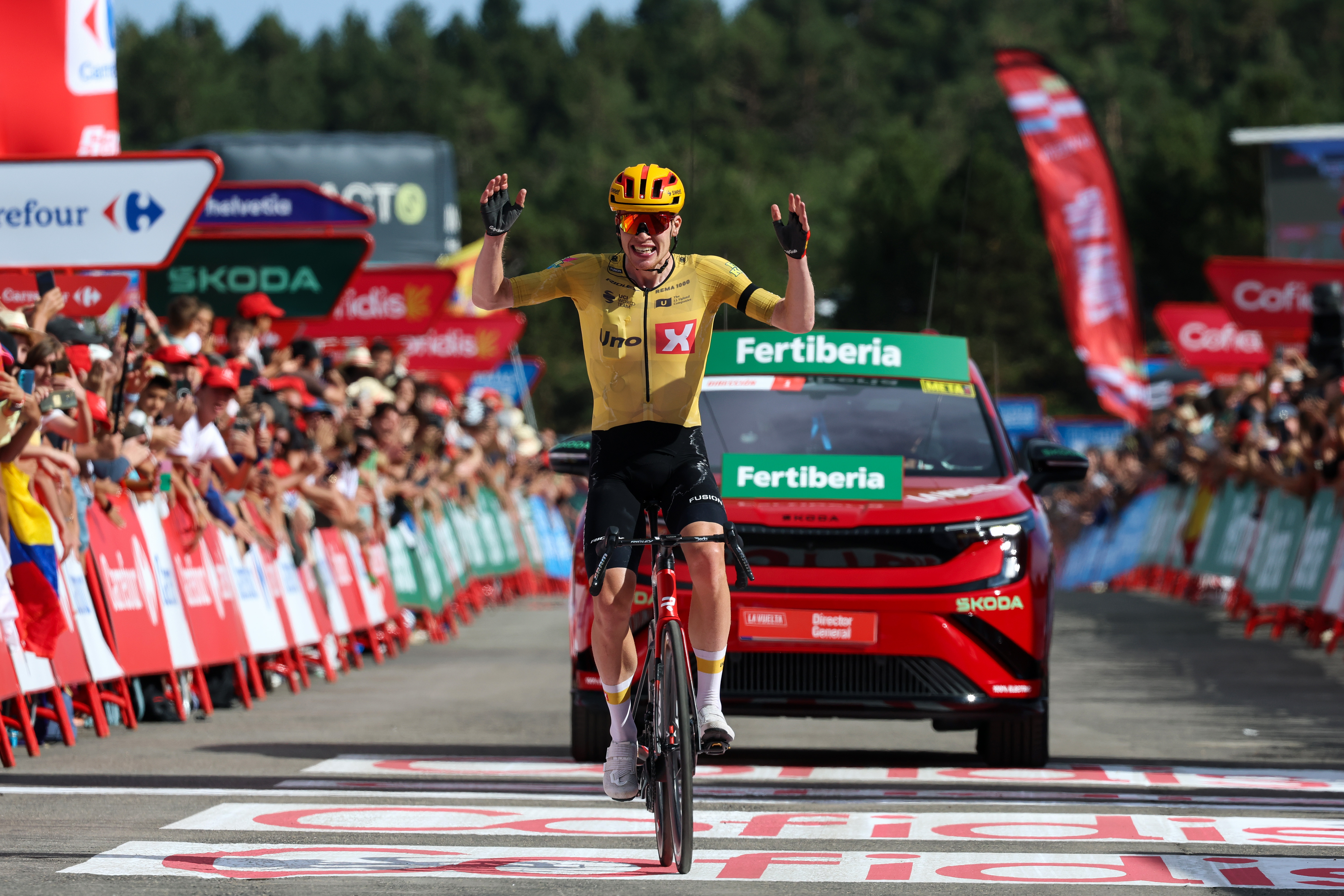 ARAMON VALDELINARES, SPAIN - AUGUST 29: Andreas Leknessund of Norway and Team Uno-X Mobility during the La Vuelta - 81st Tour of Spain 2026, Stage 7 a 149.48m stage from Vall d&amp;apos;Alba to Aramon Valdelinares 1965m / #UCIWT / on August 29, 2026 in Aramon Valdelinares, Spain. (Photo by Alexander Hassenstein/Getty Images)