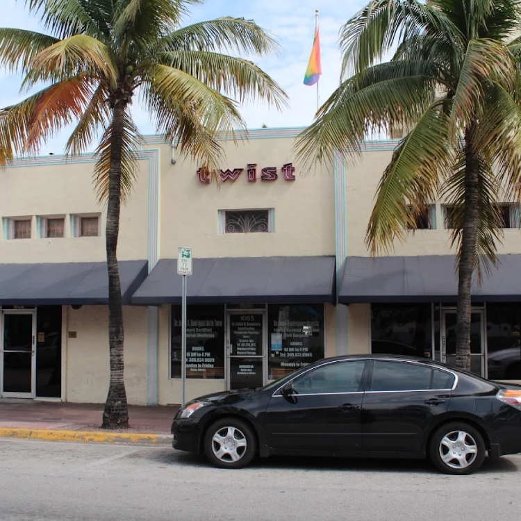 miami guide nina johnson