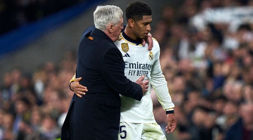 Carlo Ancelotti and Jude Bellingham during Real Madrid&#039;s match against Villarreal in December 2023.