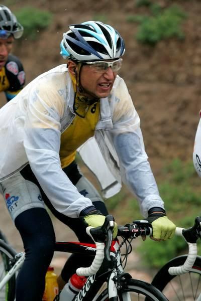 Andrey Mizurov (Tabriz) didn&rsquo;t look to having too much fun in the rain.