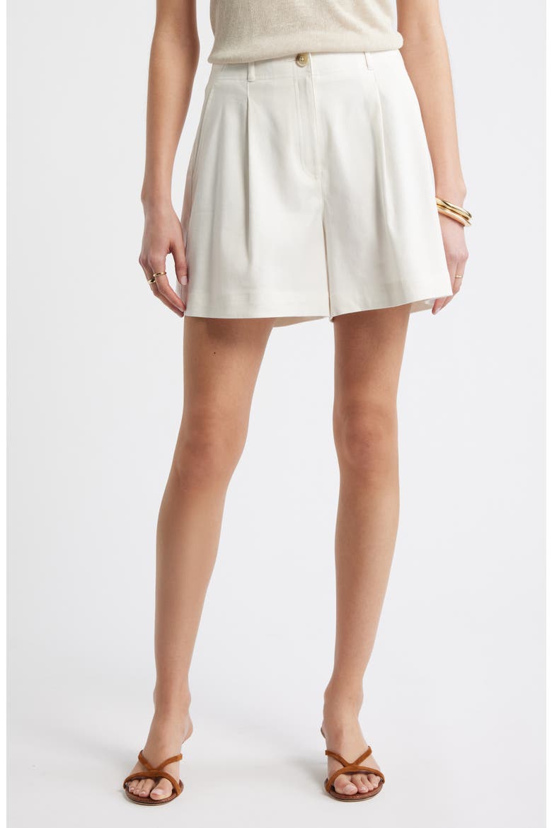 Pleated Linen Blend Shorts