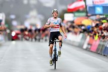 deutschland tour ard Deutschland Tour: Gregor Mühlberger holds off reduced field to win rain-soaked stage 2 at Winterberg