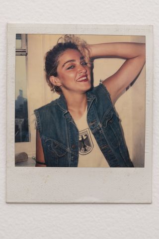 madonna-m66-80s-polaroids-photographer-richard-corman-13