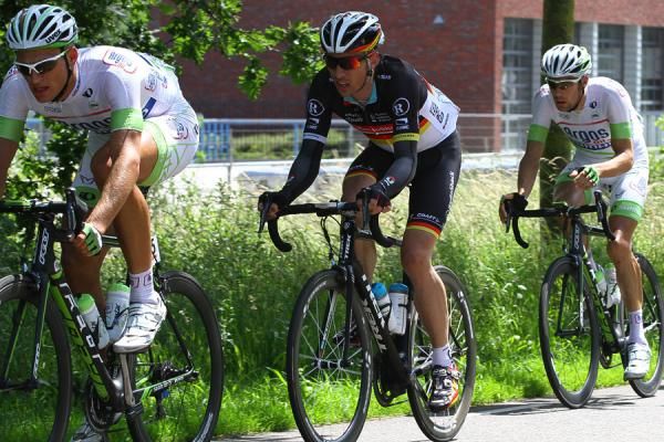 Marcel Kittel (Argos-Shimano) and Robert Wagner (RadioShack-Nissan)