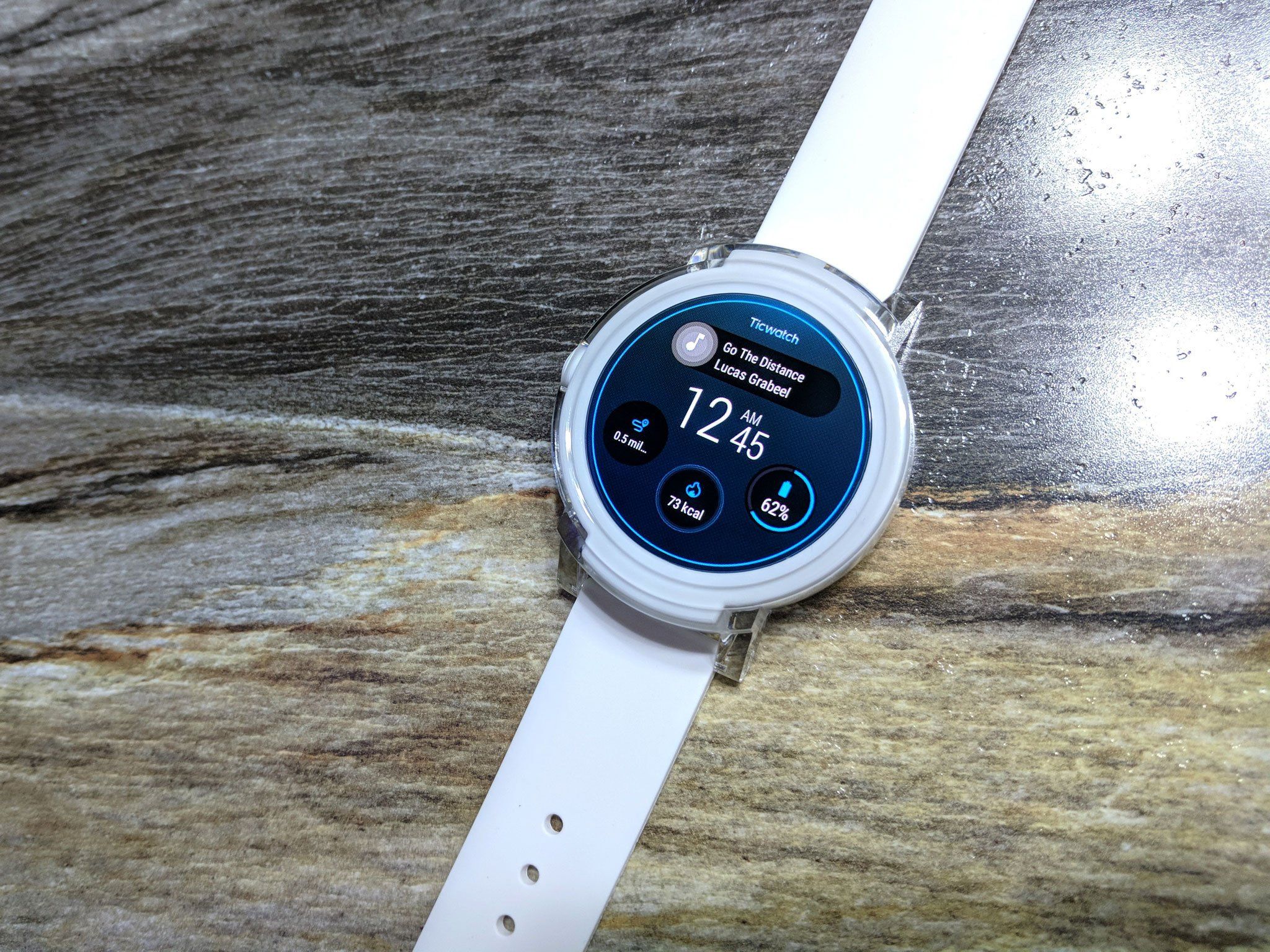 TicWatch E smartwatch review: Affordable but awkward | Android Central